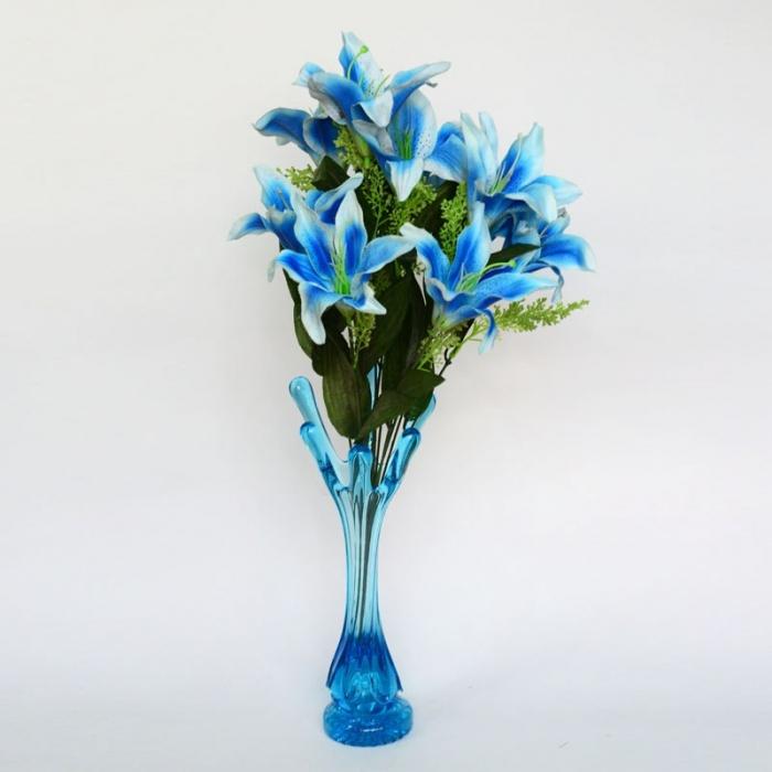 Bet kokio namo apdaila - mėlyna gėlė