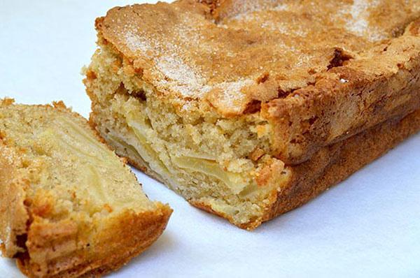 Minkštas ir minkštas sausainis su obuoliais: kepimo receptas daugybėje